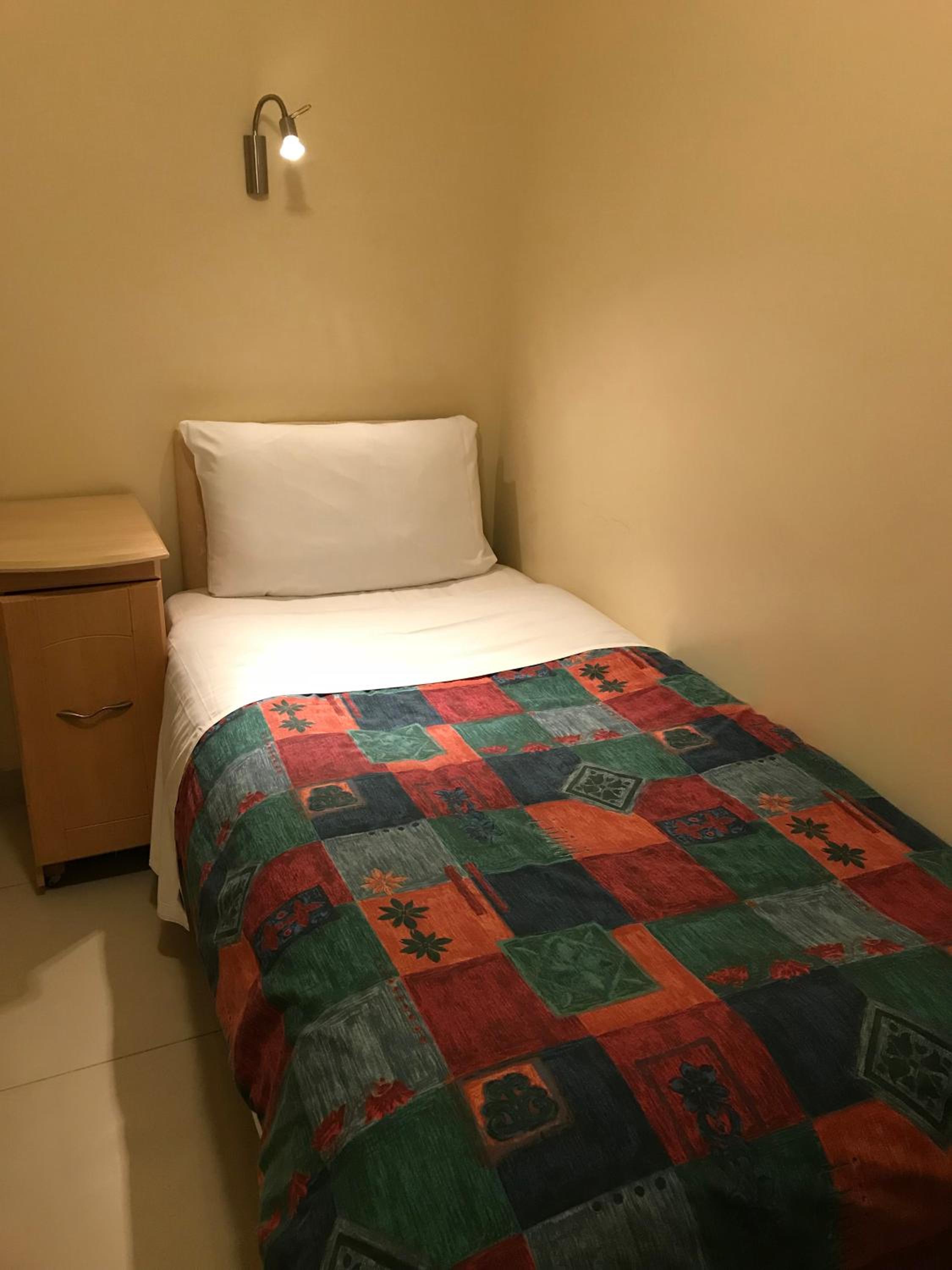 Basement, Single