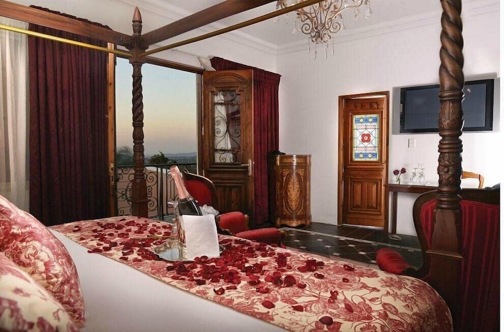 Waterkloof Mansion Boutique Hotel 8/26