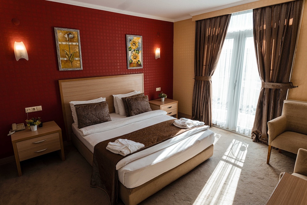 Atabay Termal Hotel 6/23
