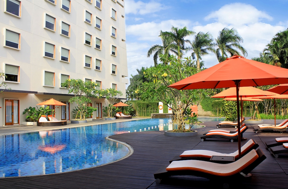 Harris Sentul City Bogor 42/44