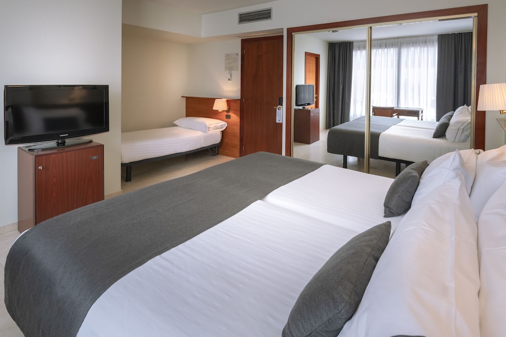 Gran Hotel Rey Don Jaime 28/70