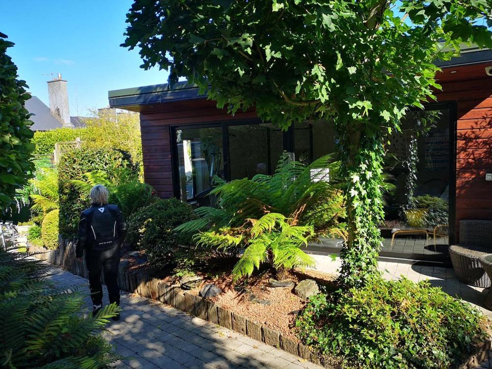Quinlan & Cooke Boutique Townhouse 25/27
