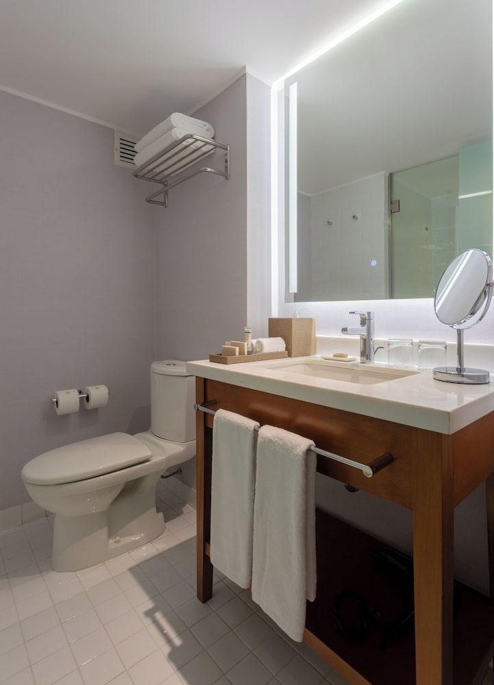 Sonesta Hotel Miraflores 55/57