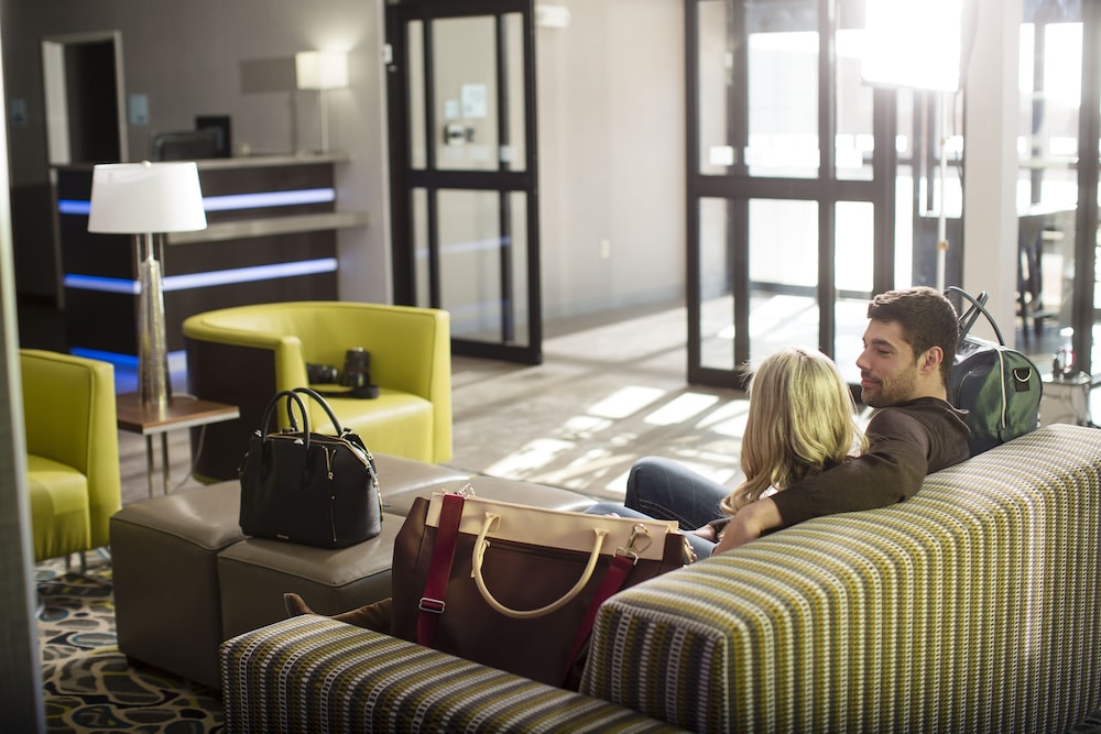 Holiday Inn Express & Suites Oklahoma City Dwtn - Bricktown 39/55