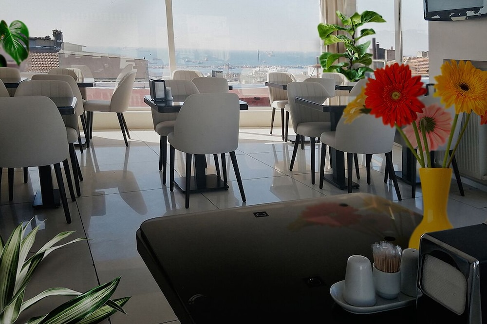 Sembol Hotel 41/46