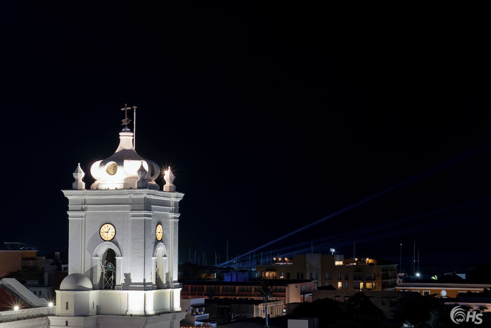 Catedral Plaza Hotel 4/73