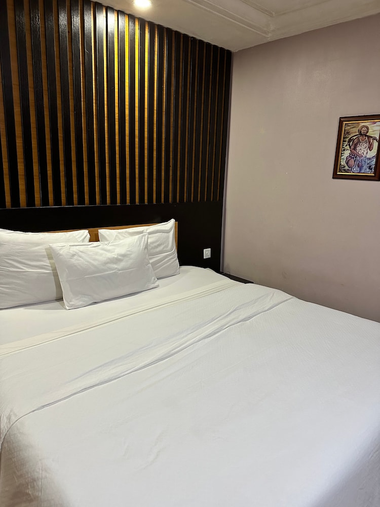 Msquare Hotel 12/31