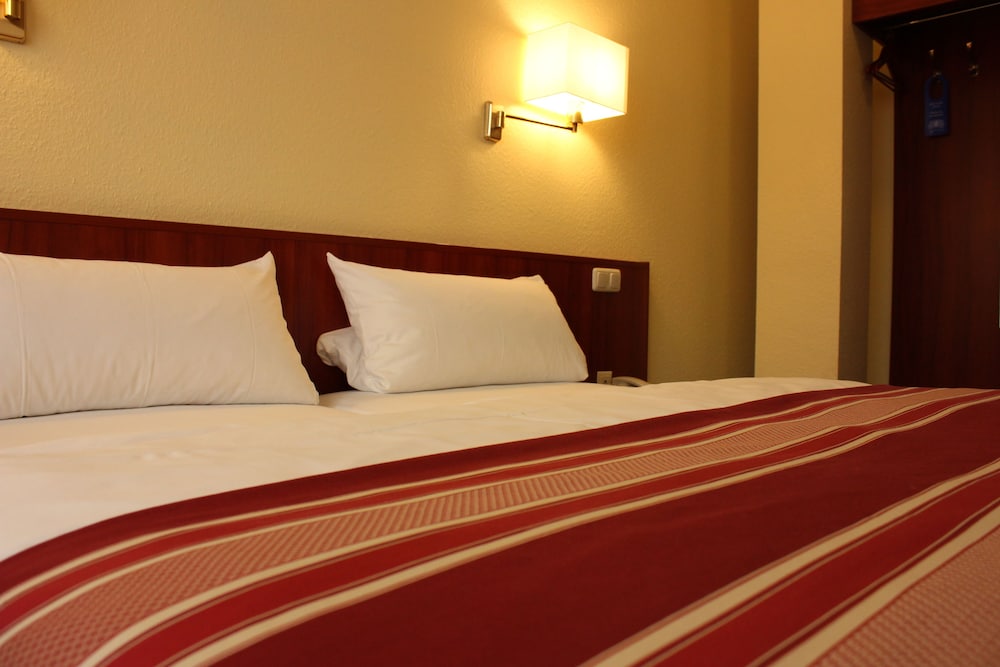 Hotel Cabo 33/60