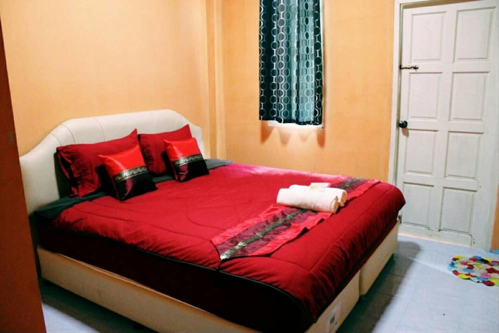 Rai Phurak Resort 20/50