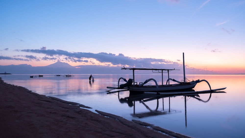 Maya Sanur Resort Spa 46/50