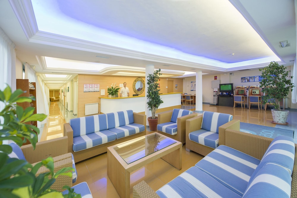 Hotel Vibra S Estanyol 36/55