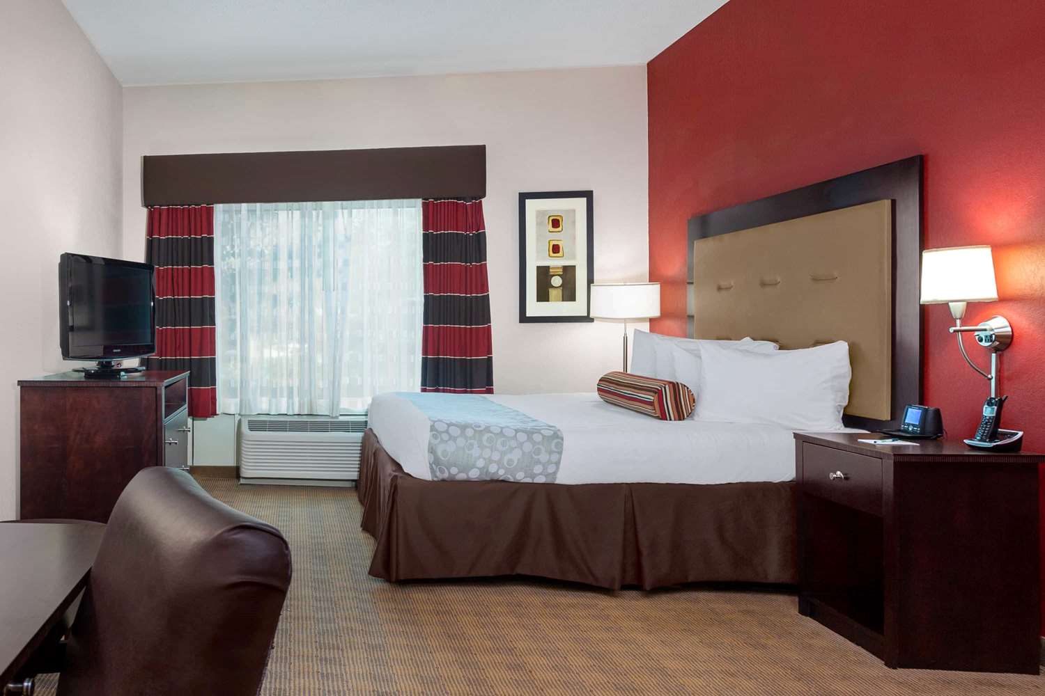 Wingate By Wyndham Macon 4/16