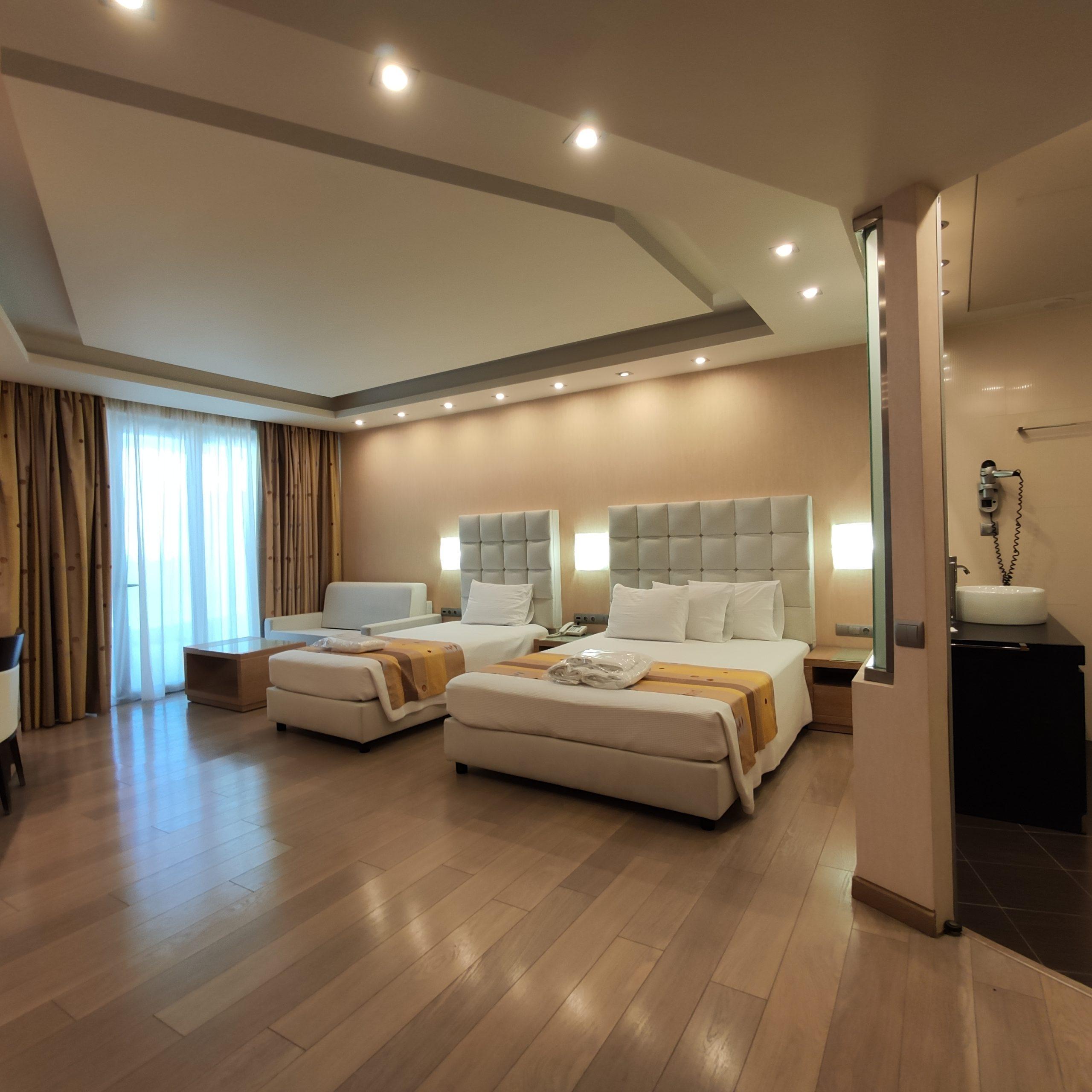 Standard, Triple, Sea View, Balcony or Terrace