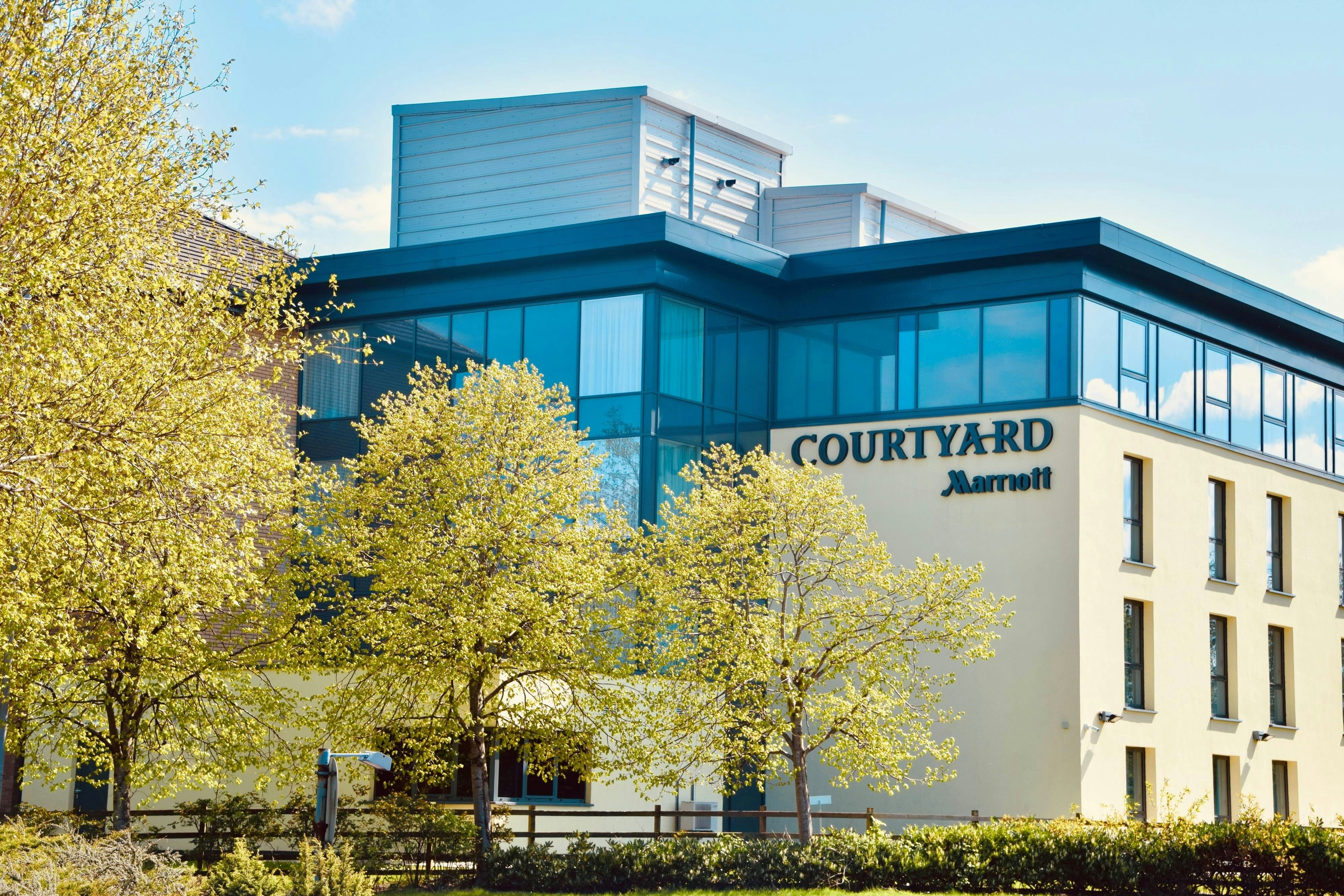 Courtyard By Marriott Glasgow Airport 2/36