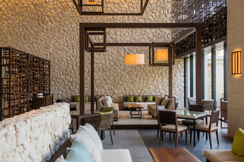 Hyatt Regency Seragaki Island Okinawa 61/72
