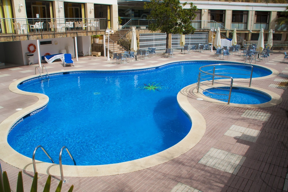 Esplai Hotel 32/33