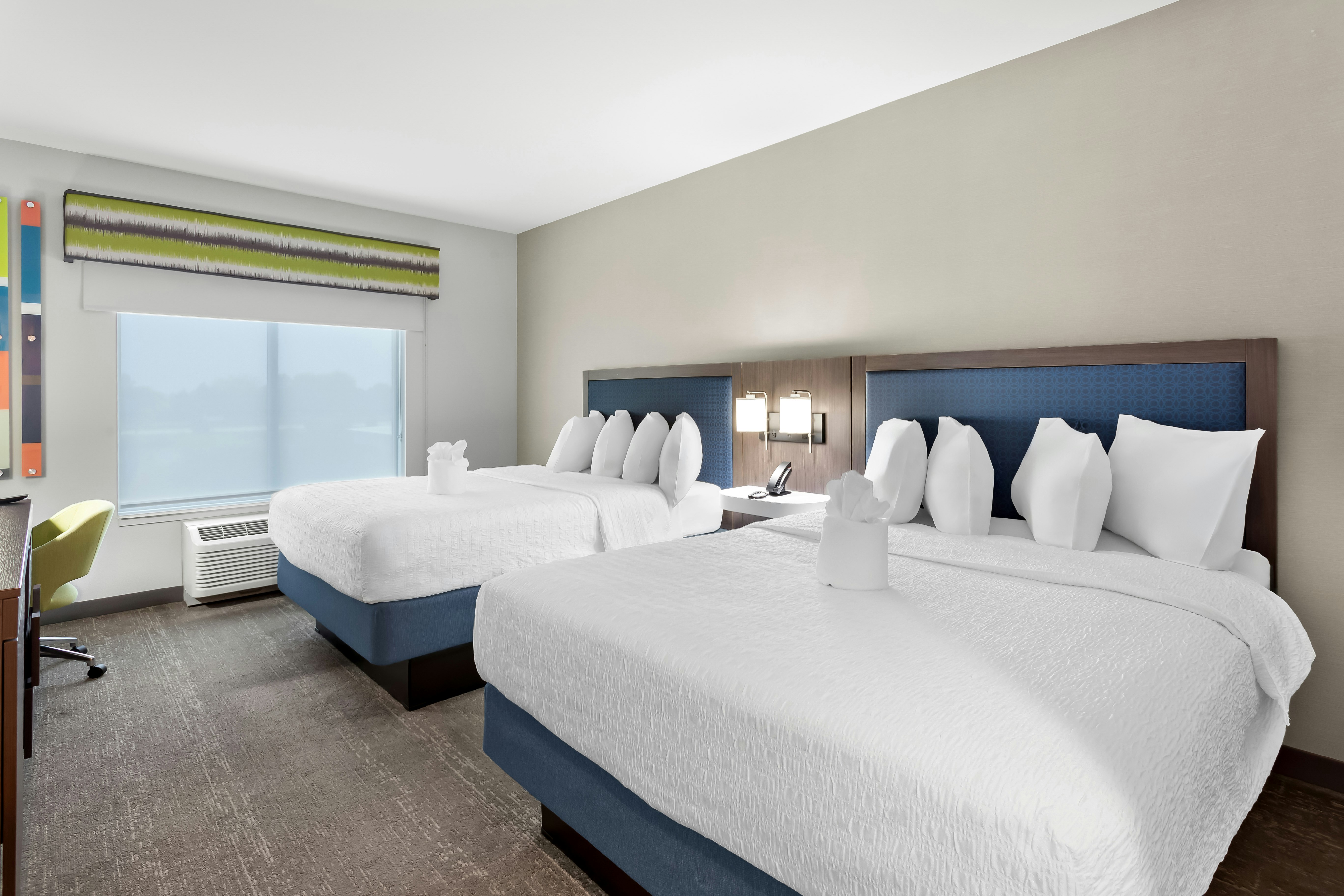 Room, 2 Queen Beds, Accessible, Hampton Inn Huntley Chicago 3/6