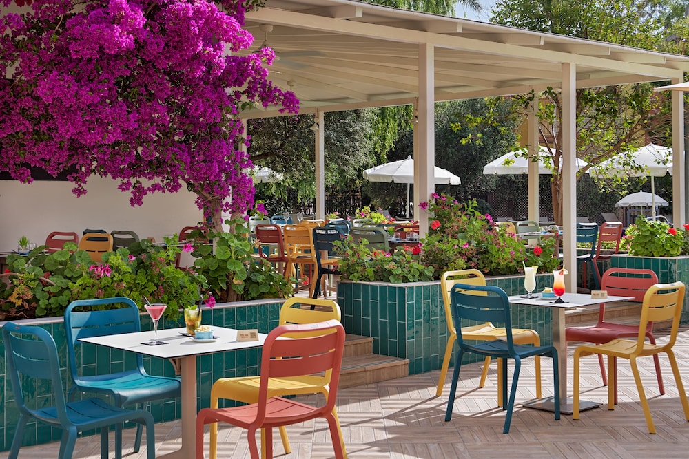 H10 Cambrils Playa 58/73
