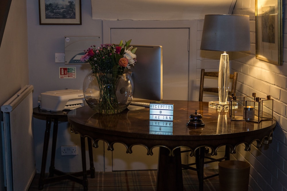 The Inn At Loch Tummel 40/50