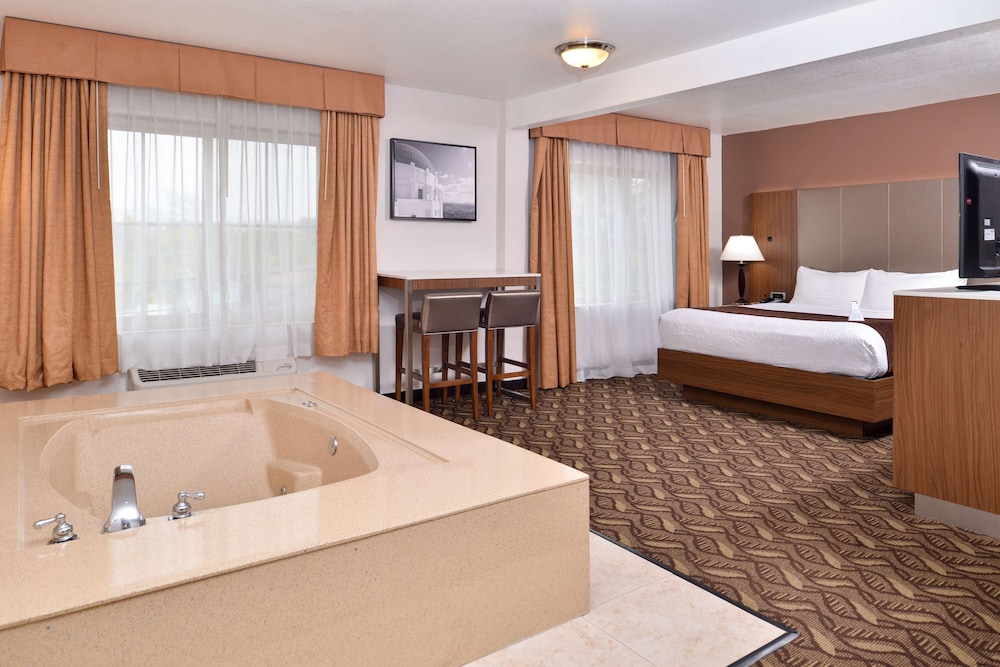Best Western Airport Plaza Inn - Los Angeles LAX Hotel 27/39