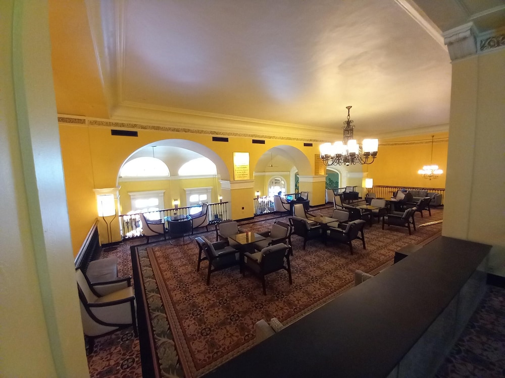 The Arlington Resort Hotel And Spa 31/54