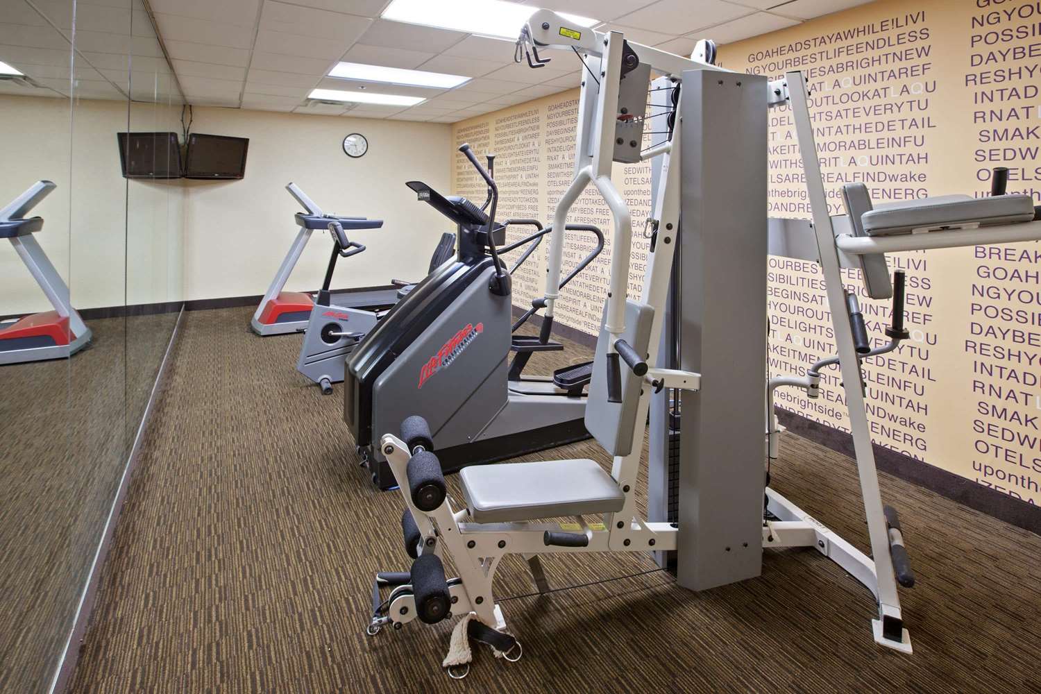 La Quinta Inn & Suites by Wyndham Nashville Airport/Opryland 25/38