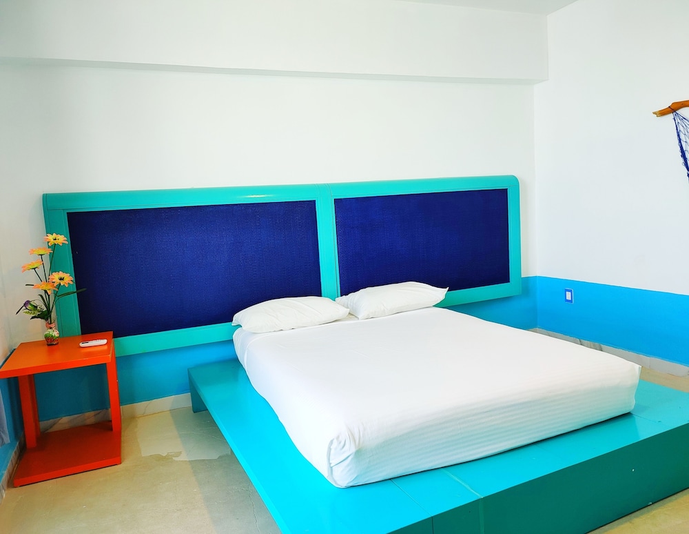 The Mint Resort Isla Mujeres 13/67