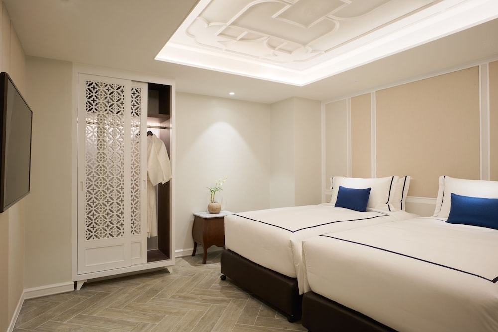 Movenpick Myth Hotel Patong 23/65