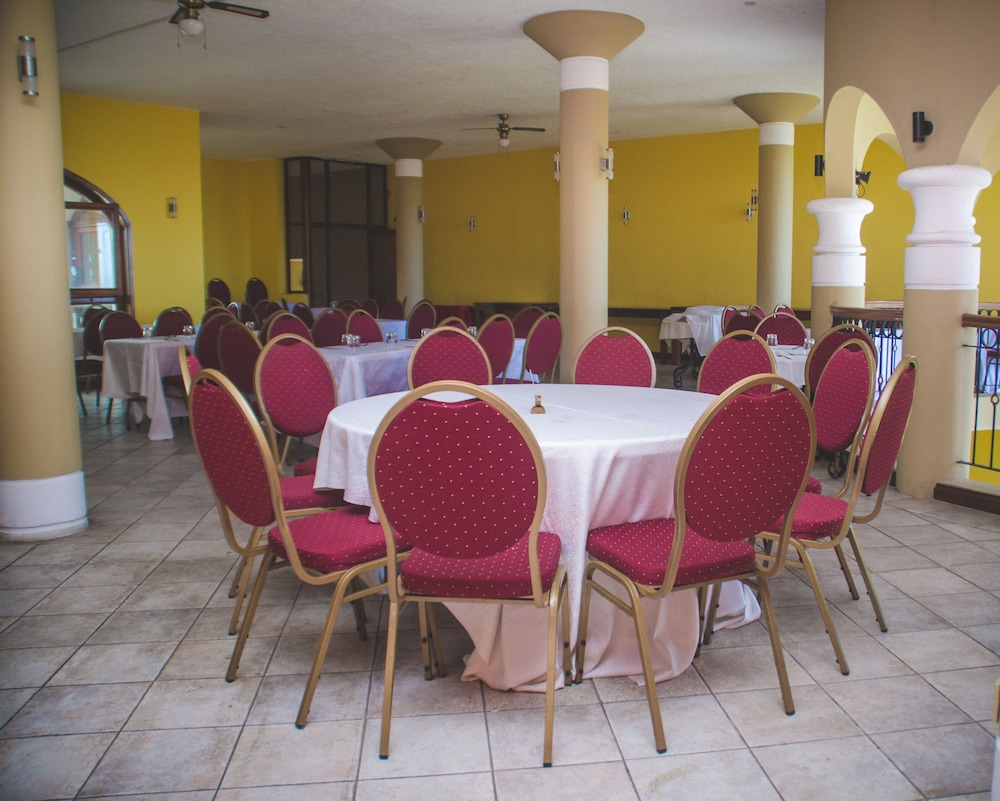 Le Recif Dore Mauritius 48/62