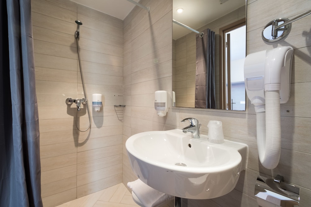 Hotel Thalassa 46/50