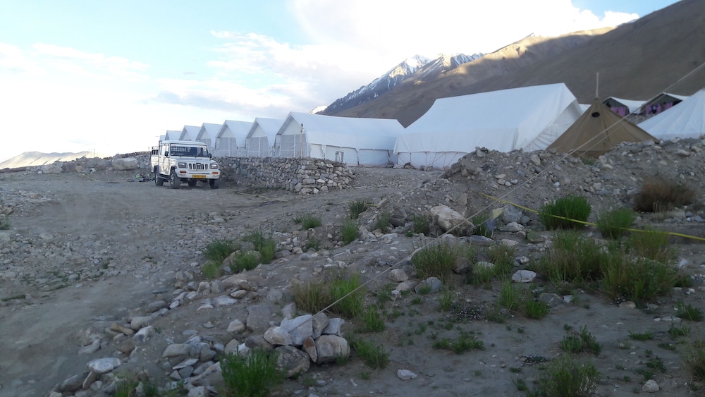 Eco Travellers Camp 25/27