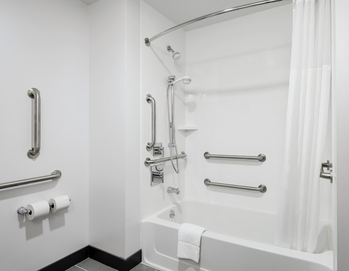 Hampton Inn & Suites Chicago/Waukegan Il 45/45