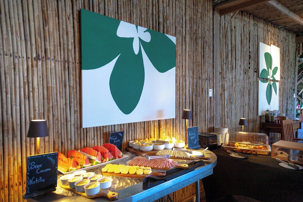 Le Cameleon Hotel 4/65