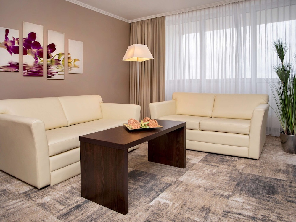 Mercure Hotel Luedenscheid 43/72