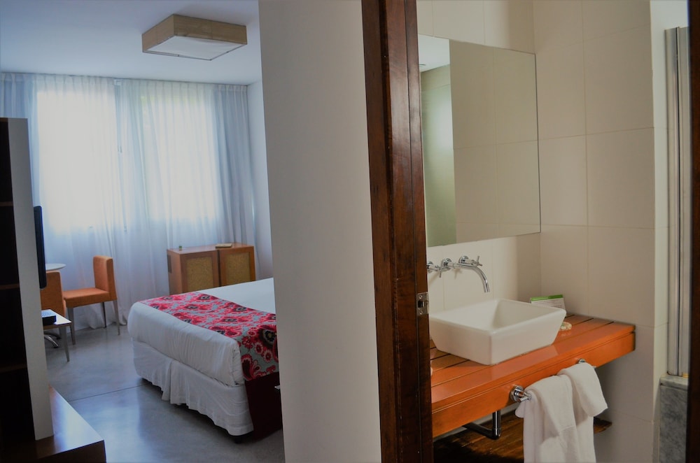 Mine Hotel Boutique 31/69