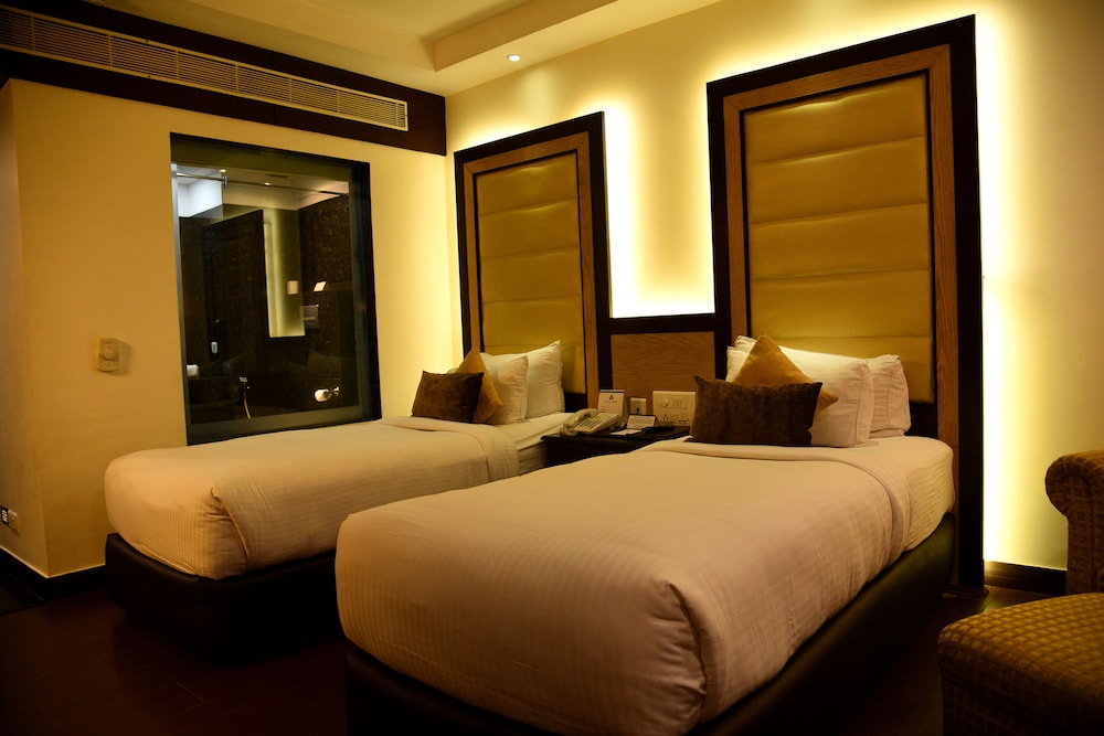 Hotel Royal Cliff 16/50