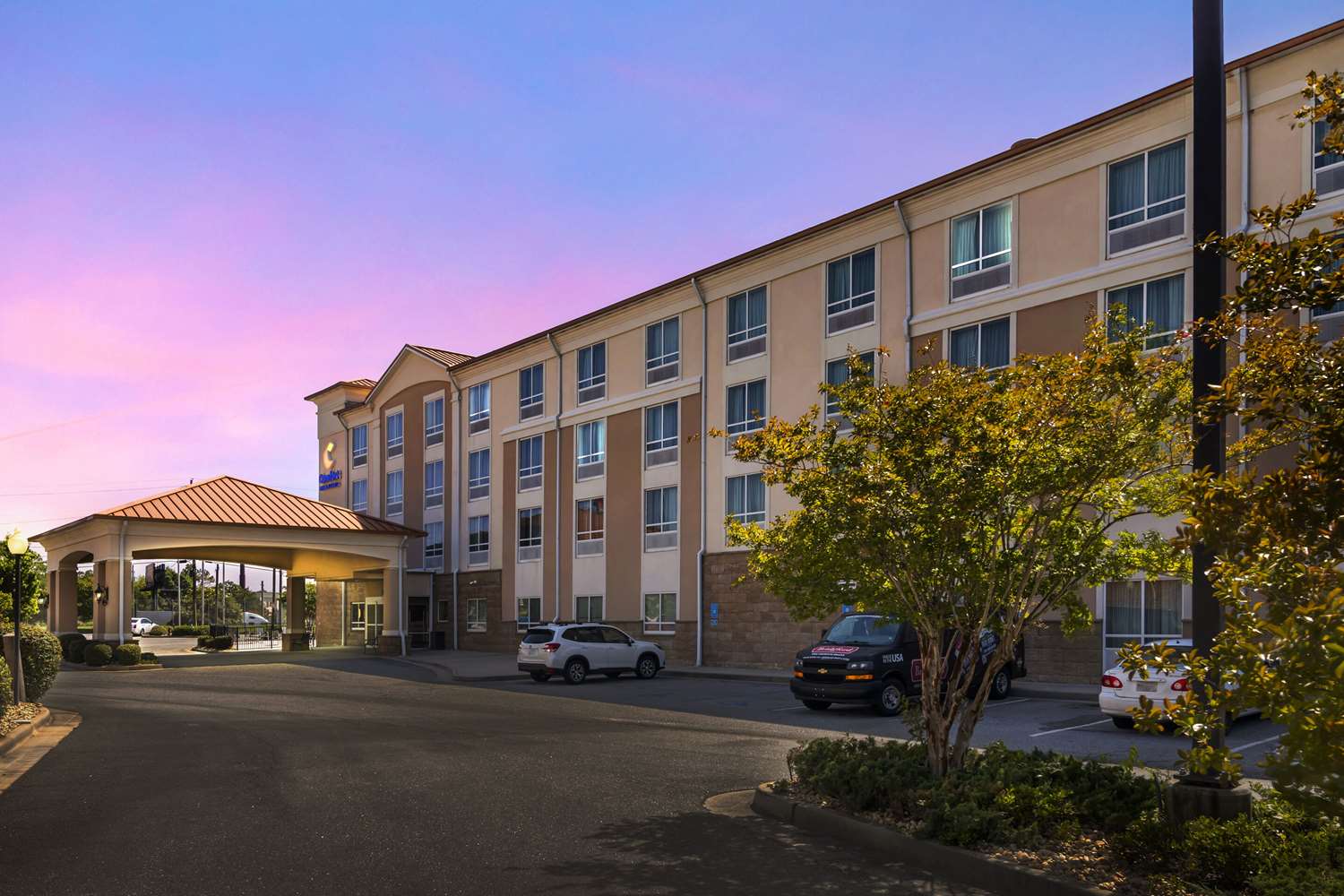Comfort Inn & Suites Tifton 11/13