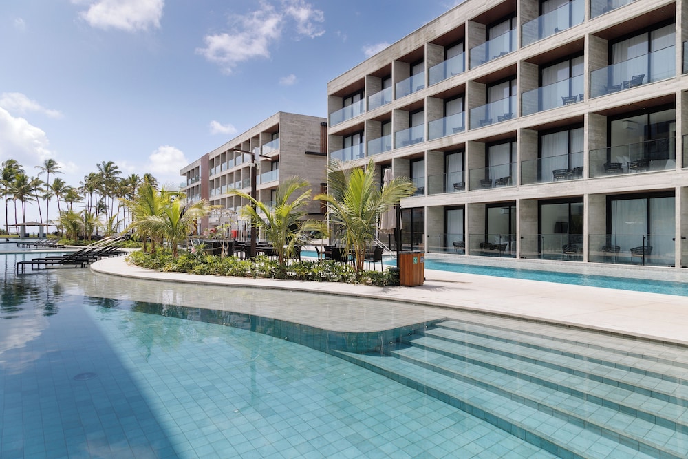 Porto Alto Resort – Gav Resort 24/65