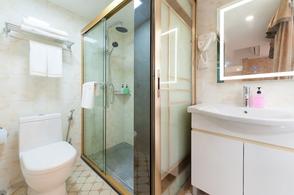 Guangzhou Compass Hotel 29/32