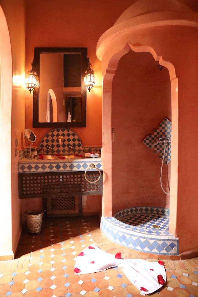 Riad Ilayka 11/77