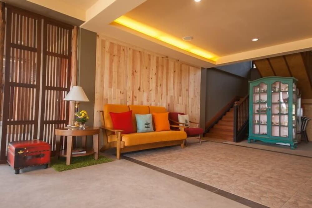 Cha-Am Country Home 37/48