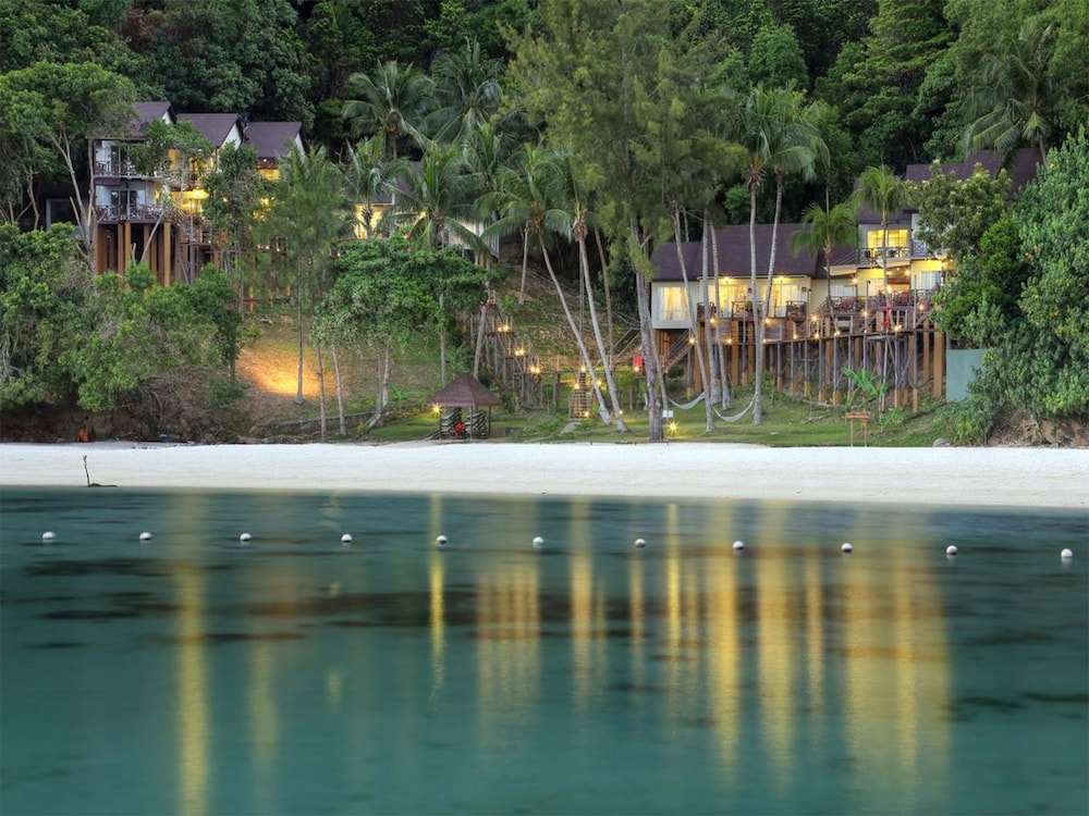 Sutera Sanctuary Lodges at Manukan Island 40/50