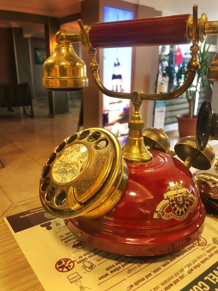Ulubat Castle Hotel 40/61
