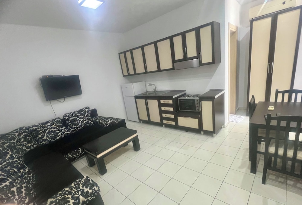 Sunrise Hotel Cameria 22/50