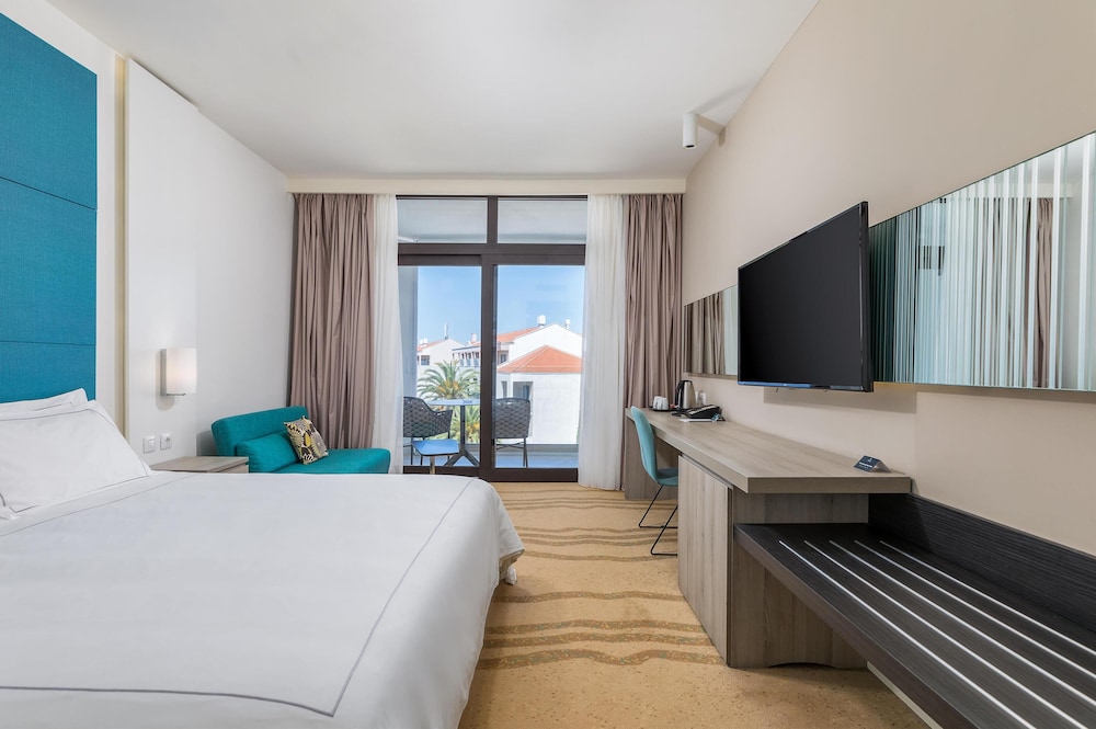 Premium, King Bed, Sea View