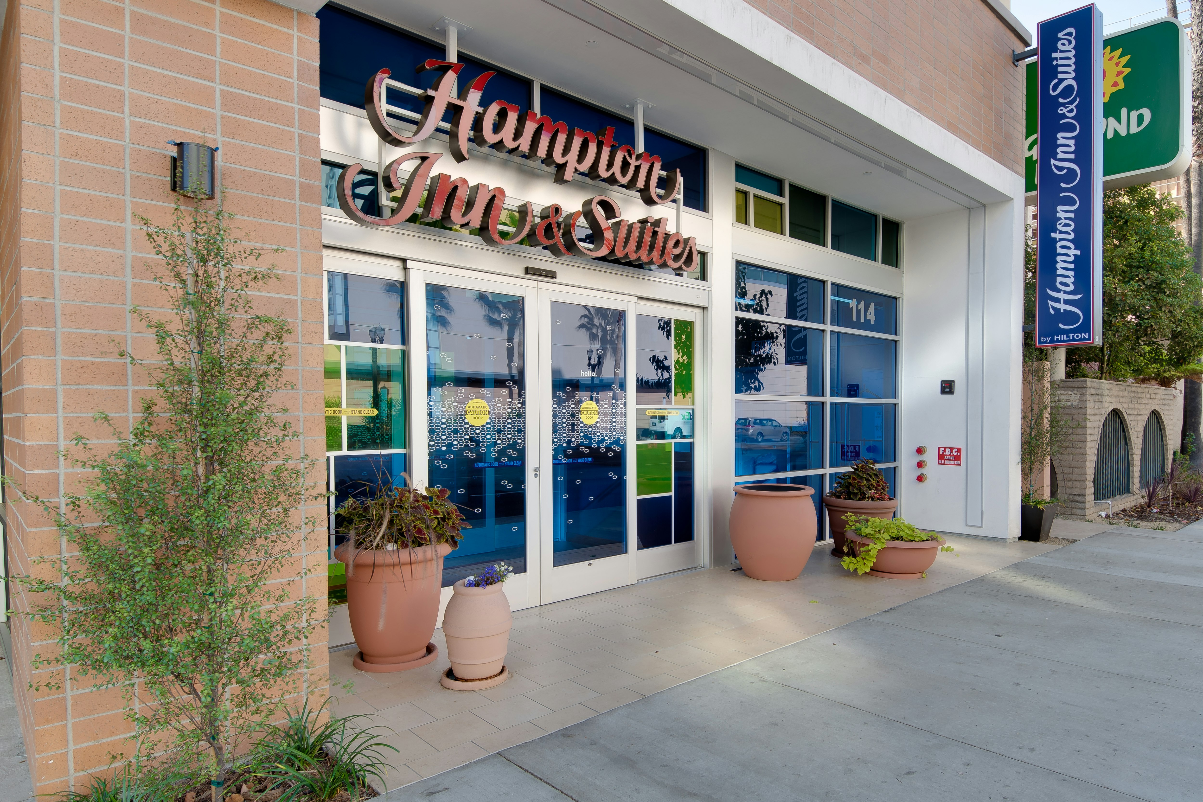 Hampton Inn And Suites Los Angeles Glendale 7/75