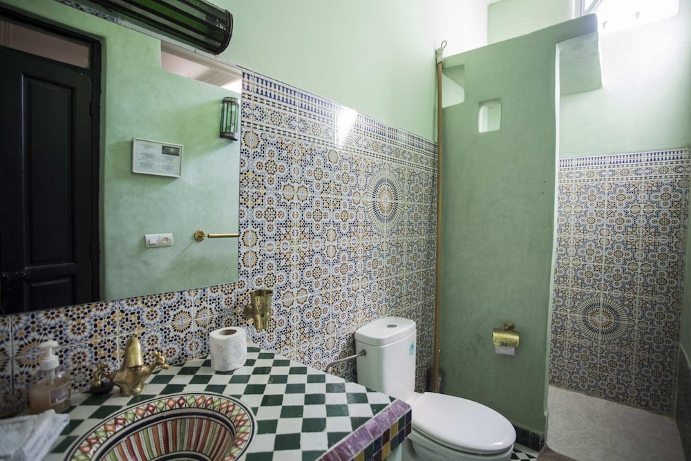Riad Losra 66/67