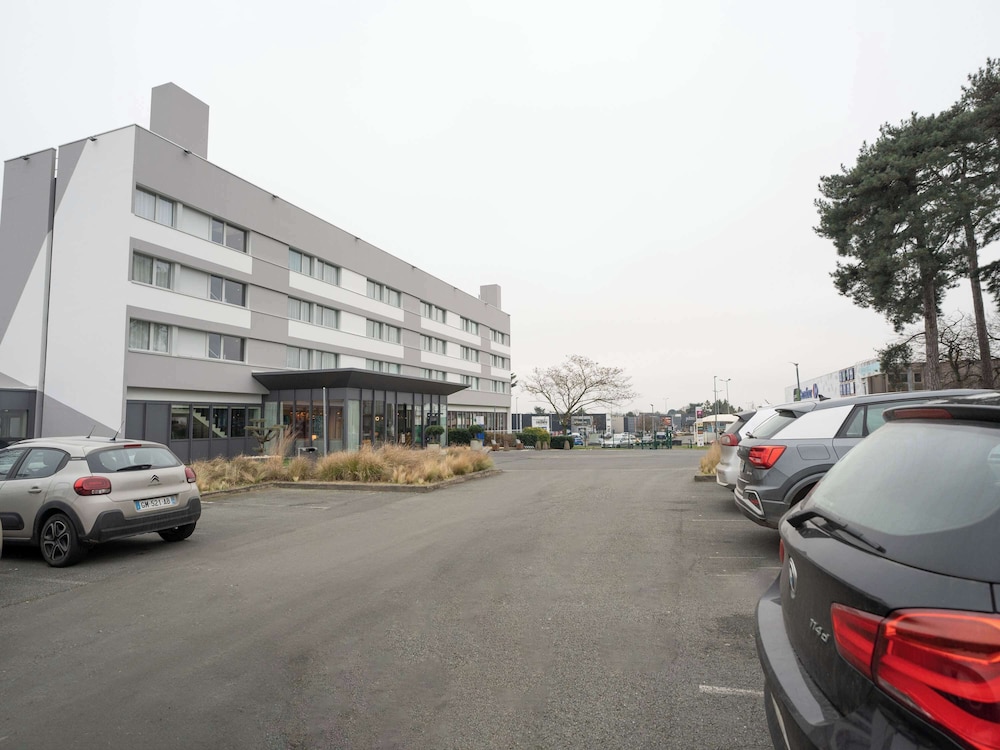 Mercure Angers Lac De Maine 41/49