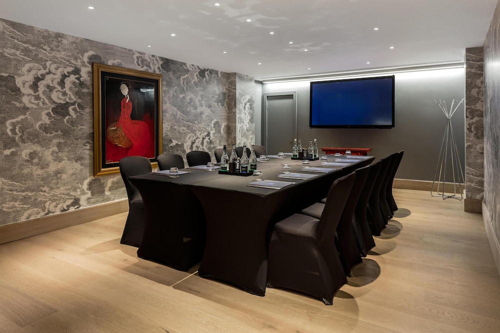 Radisson Blu Hotel London Leicester Square 38/49