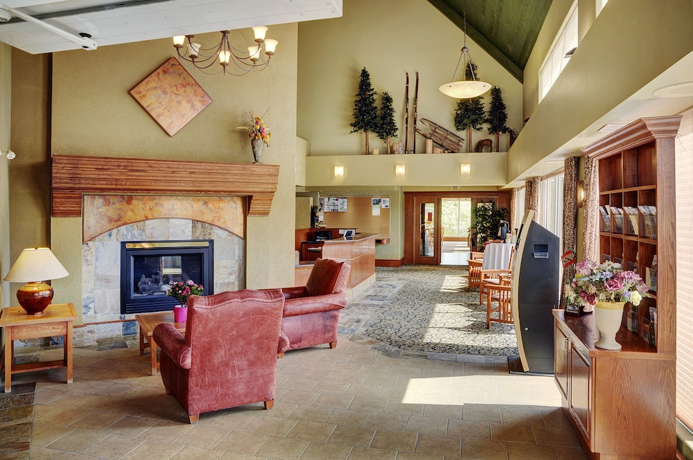 Lakeview Inn And Suites Hinton 27/41